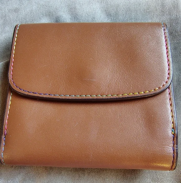 Coach Leather Wallet - Picture 3 of 6